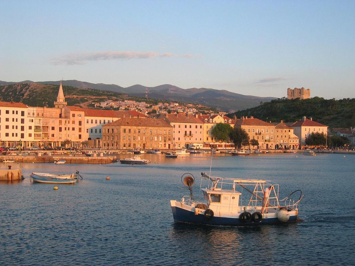 Valentino Apartment Senj  Luaran gambar