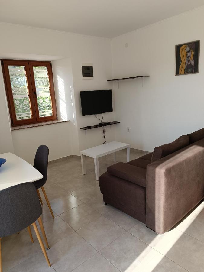 Valentino Apartment Senj  Luaran gambar