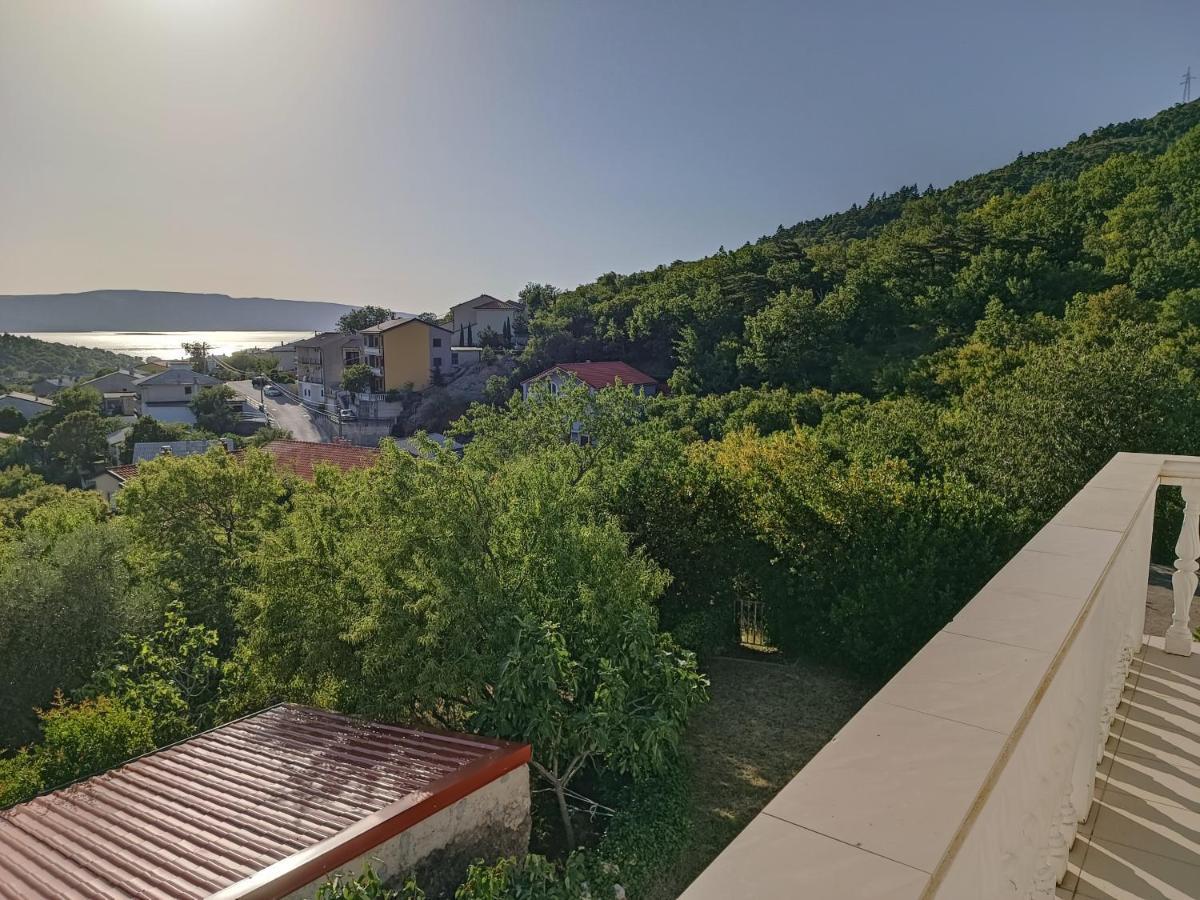Valentino Apartment Senj  Luaran gambar